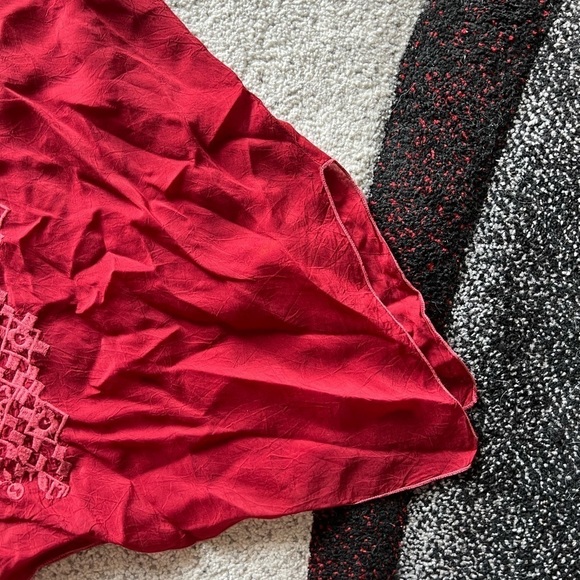 Johnny Was Deep Red Embroidered Tunic Blouse - Picture 3 of 4